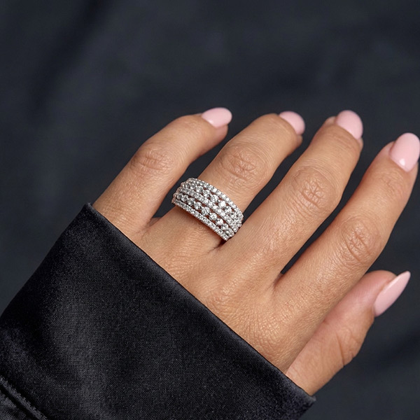 Diamond detail